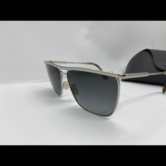 Victoria Beckham Square Sunglasses​ - Picture 5 of 12